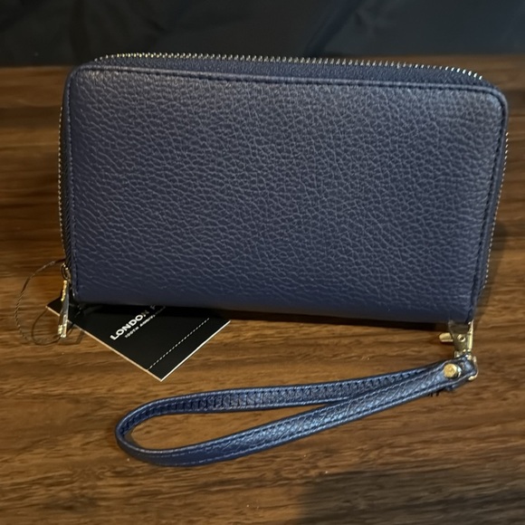 London Fog Navy Blue Women's Pebble, Cell Phone Wristlet Wallet - Picture 2 of 5